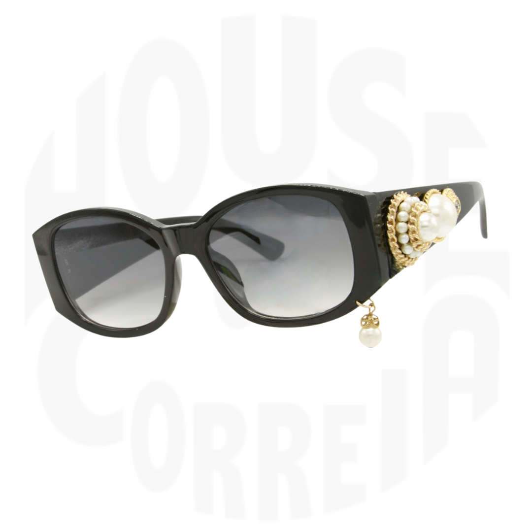White Lotus Pearl Sunglasses