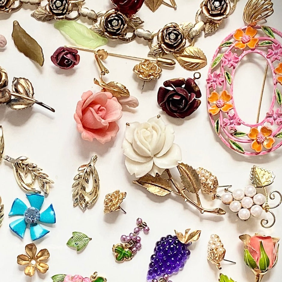 VINTAGE CHARMS
